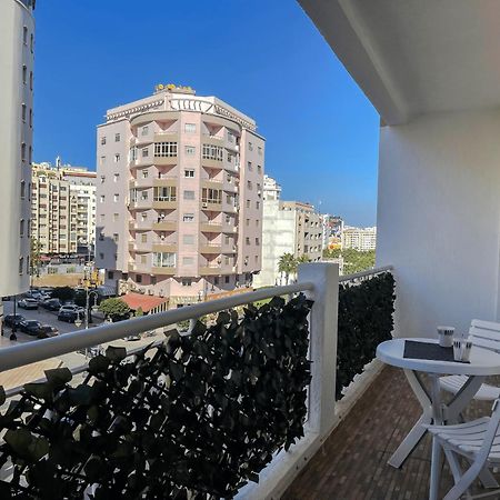 Appartement Acacia 2 Chambres Au Centre Ville طنجة المظهر الخارجي الصورة