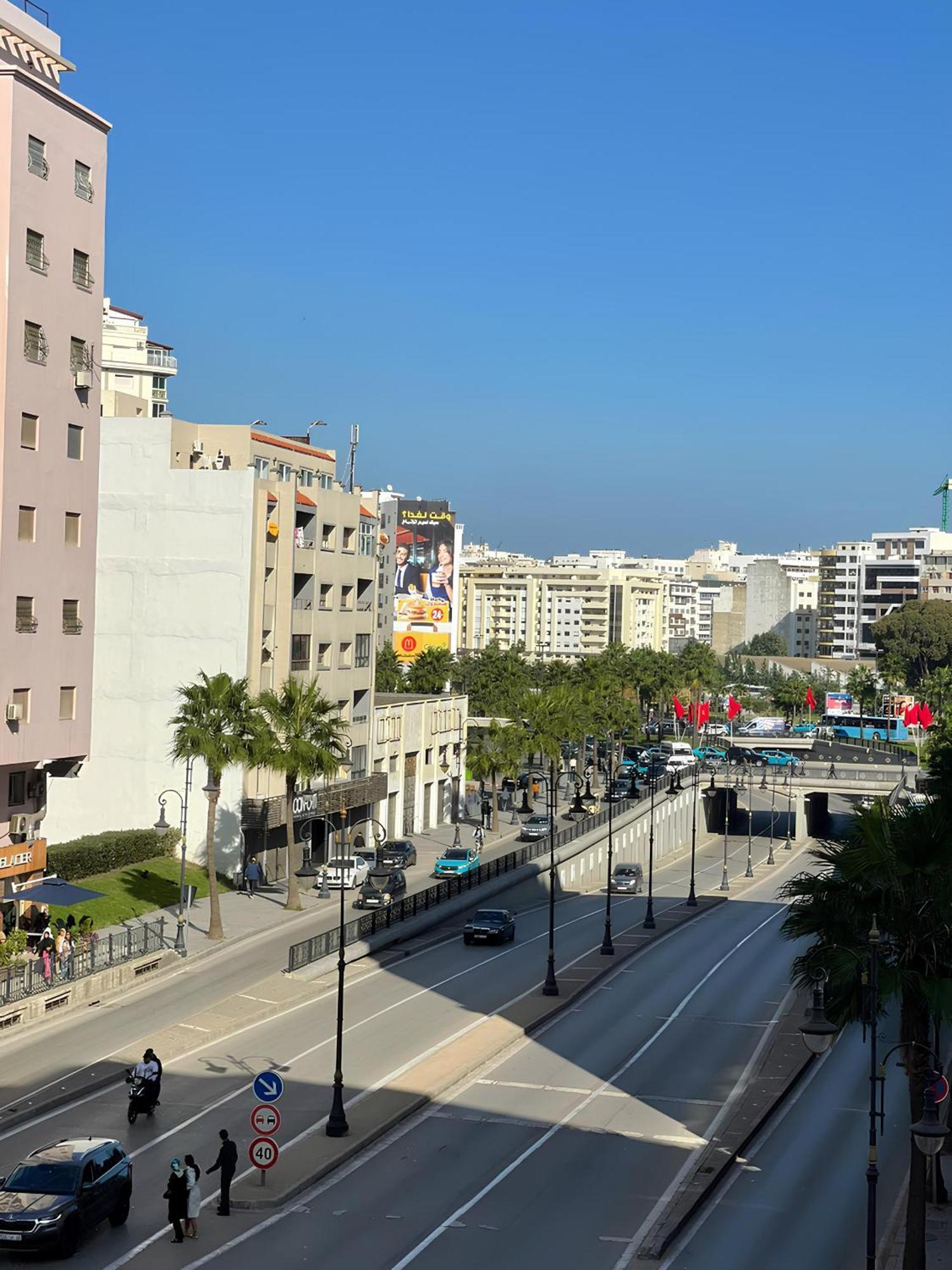 Appartement Acacia 2 Chambres Au Centre Ville طنجة المظهر الخارجي الصورة