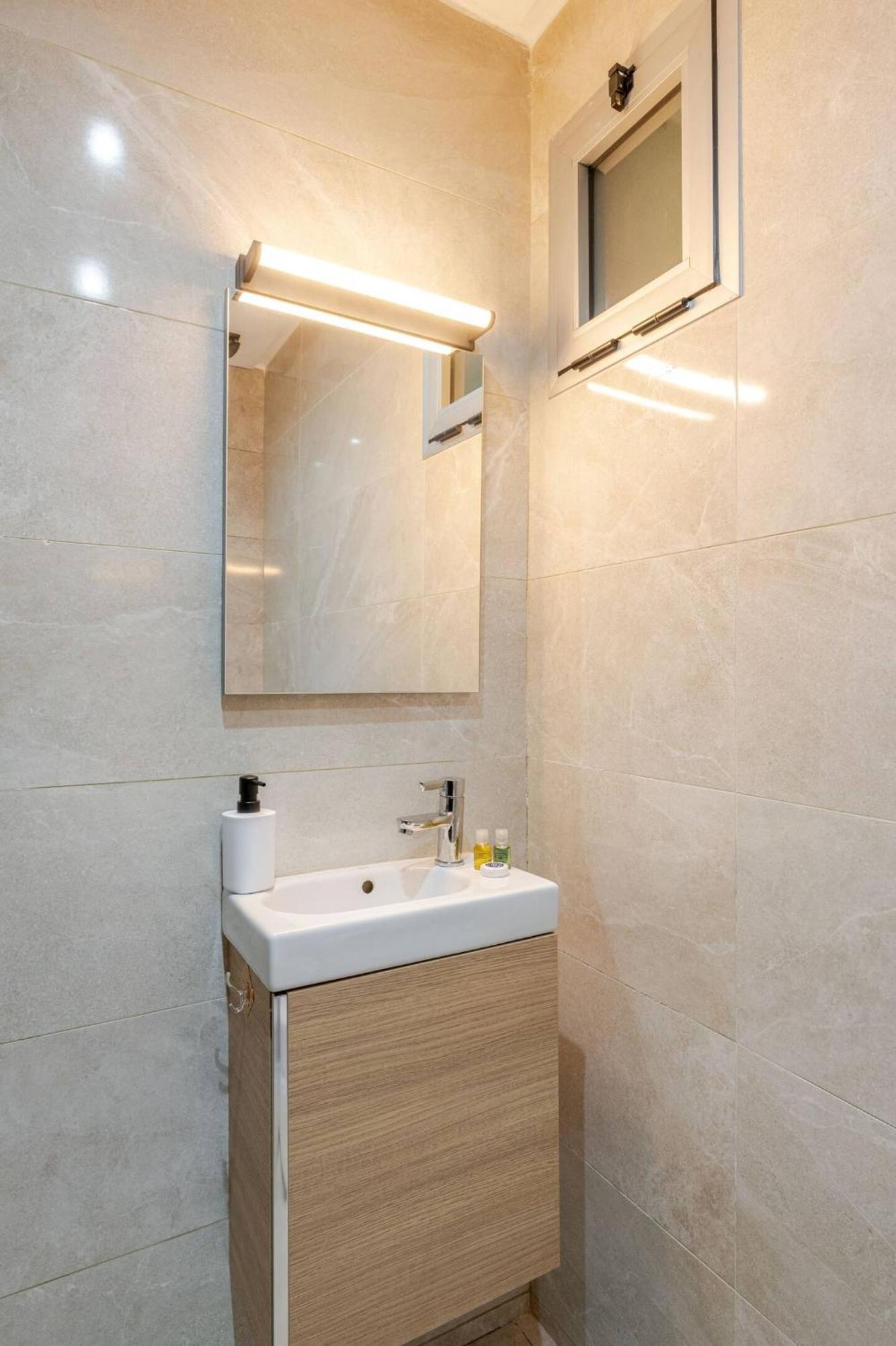 Appartement Acacia 2 Chambres Au Centre Ville طنجة المظهر الخارجي الصورة
