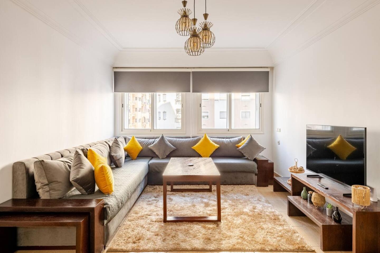 Appartement Acacia 2 Chambres Au Centre Ville طنجة المظهر الخارجي الصورة