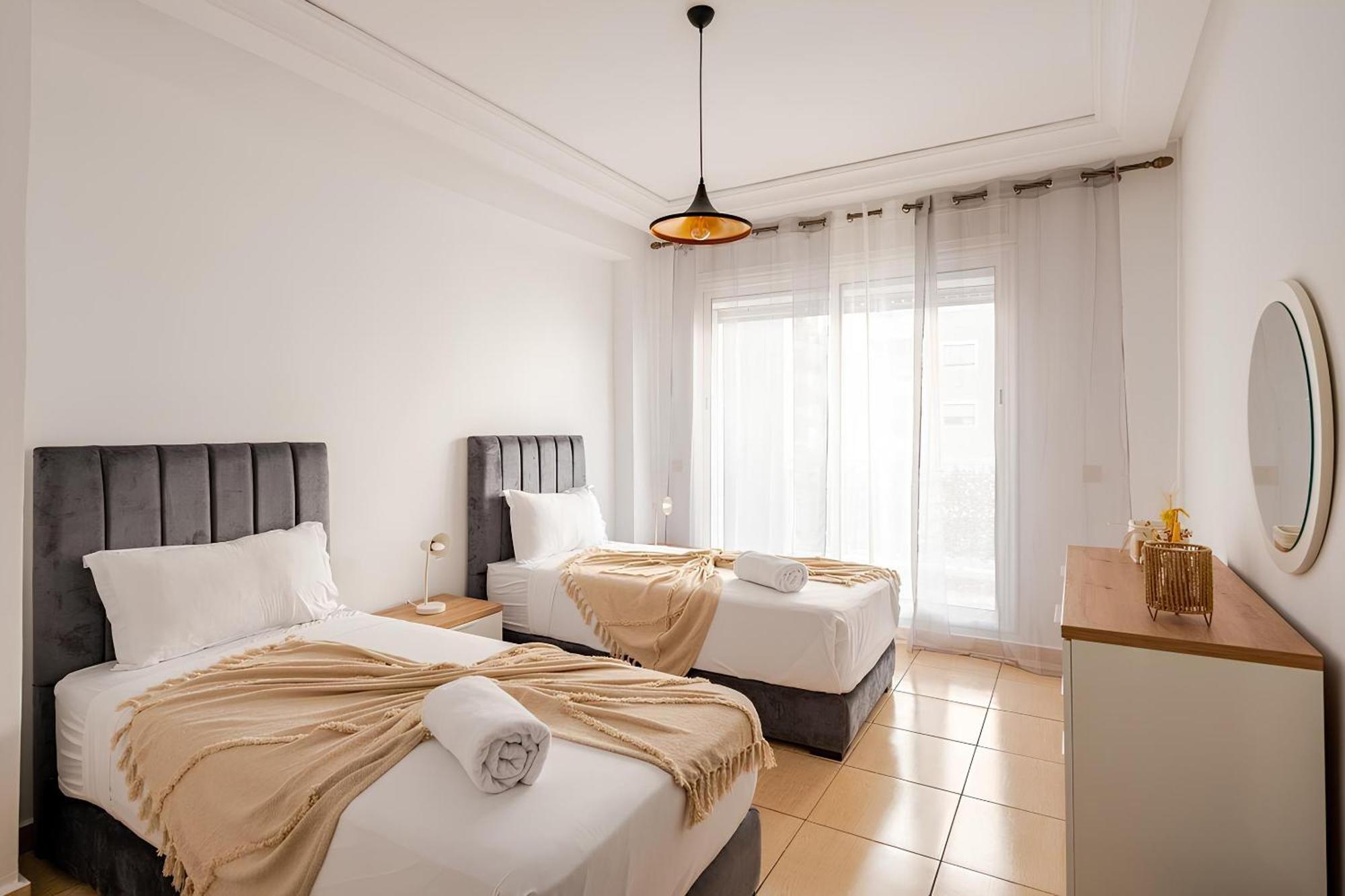 Appartement Acacia 2 Chambres Au Centre Ville طنجة المظهر الخارجي الصورة